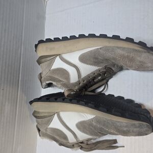 Voile Blanche‎ Tan and White Sneakers Stylish Design